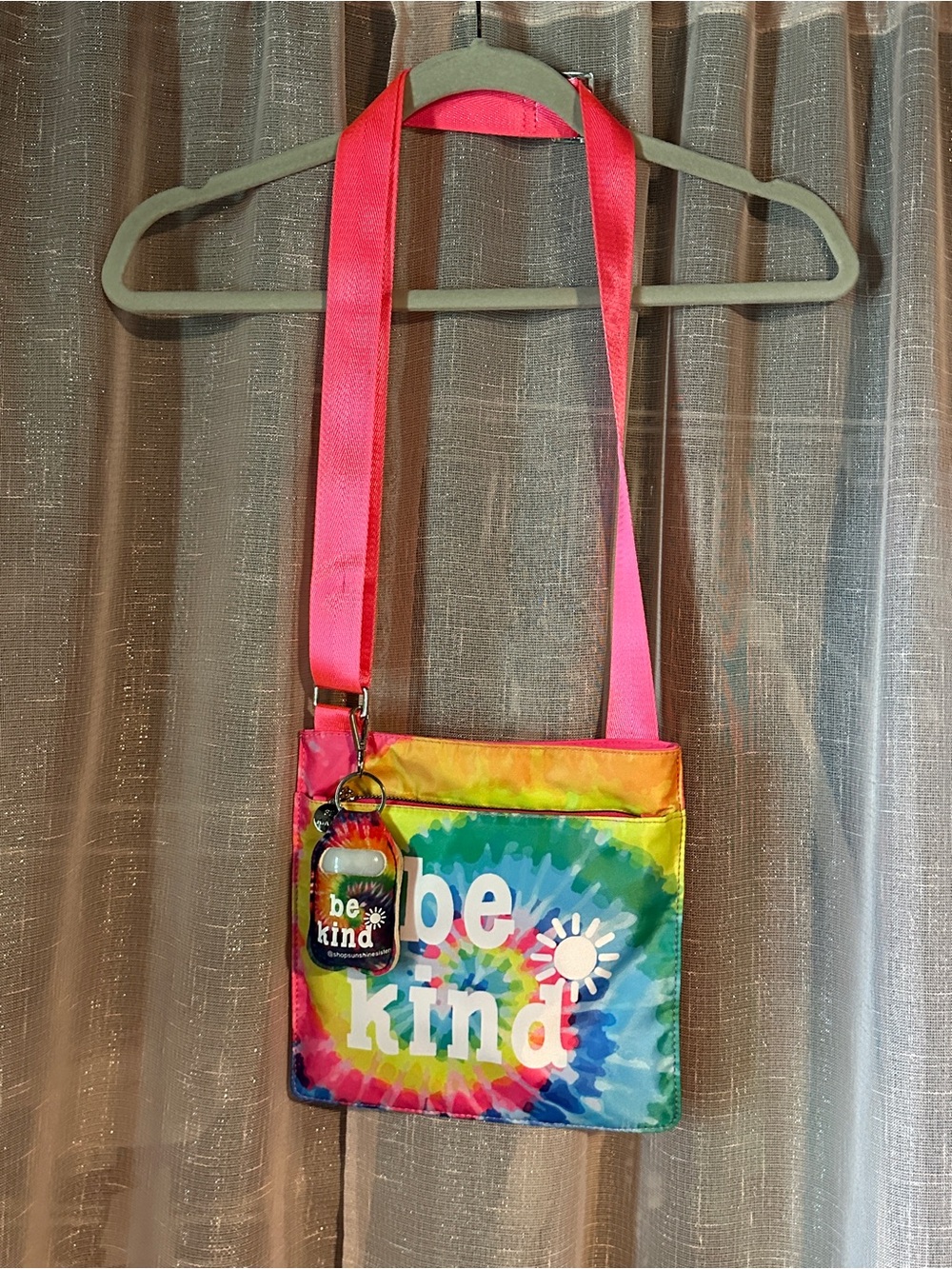 Tie-Dye 'Be Kind' Crossbody Bag with Pink Strap